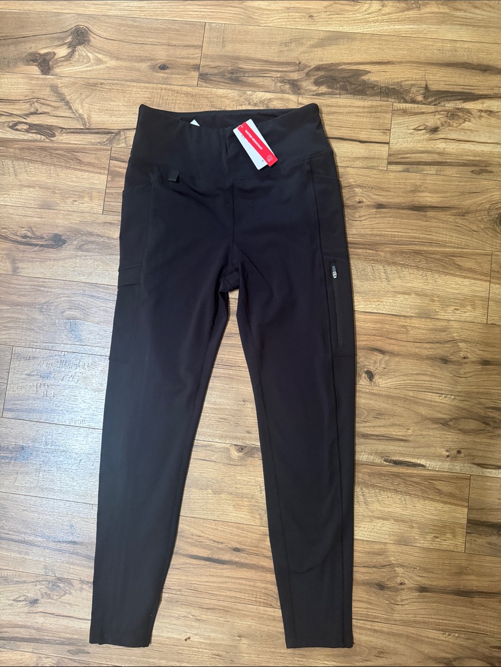 Baleaf water resistant  Black Active Leggings with Side Zip Pockets size M